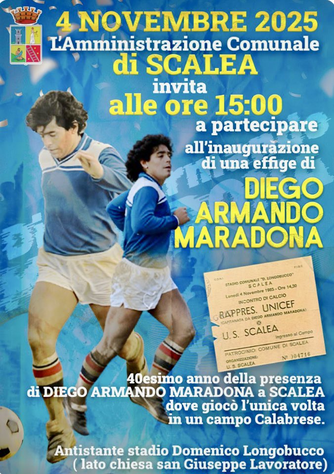 LabPromotion's tweet image. 📢 SCALEA OMAGGIA MARADONA. A 40 anni dall'unica partita giocata dal Pibe de Oro in Calabria (4 Nov 1985, per l'UNICEF), il Comune di Scalea inaugura un'effigie in suo onore.

📅 Inaugurazione: Martedì 4/11/2025, ore 15:00.

#Maradona40 #Scalea #Diego #PibeDeOro #Calabria