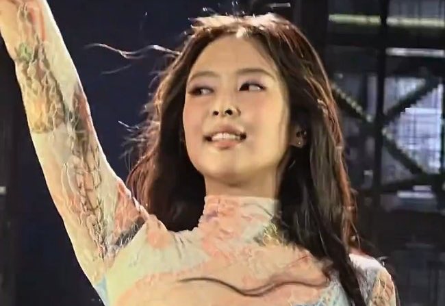 kimjenniepics's tweet image. 