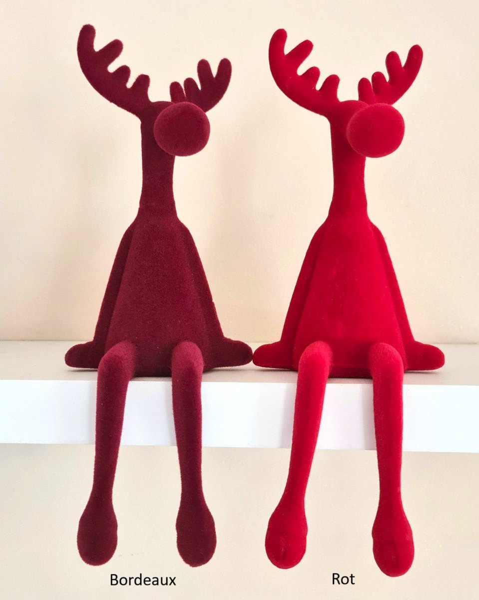 Elch Kantenhocker aus beflocktem Kunststoff in Bordeaux – tischdeko-online.de/kantenhocker-e… ✨Dieser charmante Elch in edlem Bordeauxrot bringt skandinavischen Winterzauber in dein Zuhause! ❄️🐾  #Winterdeko #Elch #ScandiStyle #Dekoideen #Weihnachten #HomeDecor #Winterzauber #NordicVibes