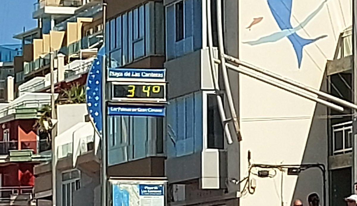 2 de noviembre en <a href="/LasCanteras/">Mi playa de Las Canteras 🏊🏻‍♀️🦈</a>