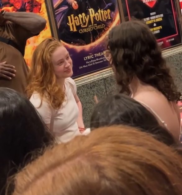 elle is pretty sad for a girl so in love tweet media