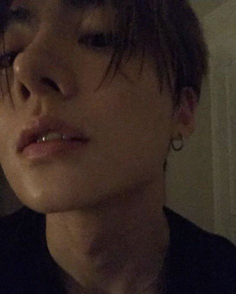 pysngwonlee's tweet image. ถ้าซังวอนกลับมาติด tooth gems อีก กุตายคนแรก