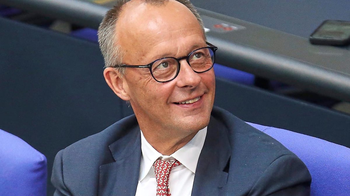 welt's tweet photo. Union verkürzt Abstand zu AfD – Mehrheit befürwortet Brandmauer https://t.co/7XBSqP52z7 https://t.co/HMAT8sglUB