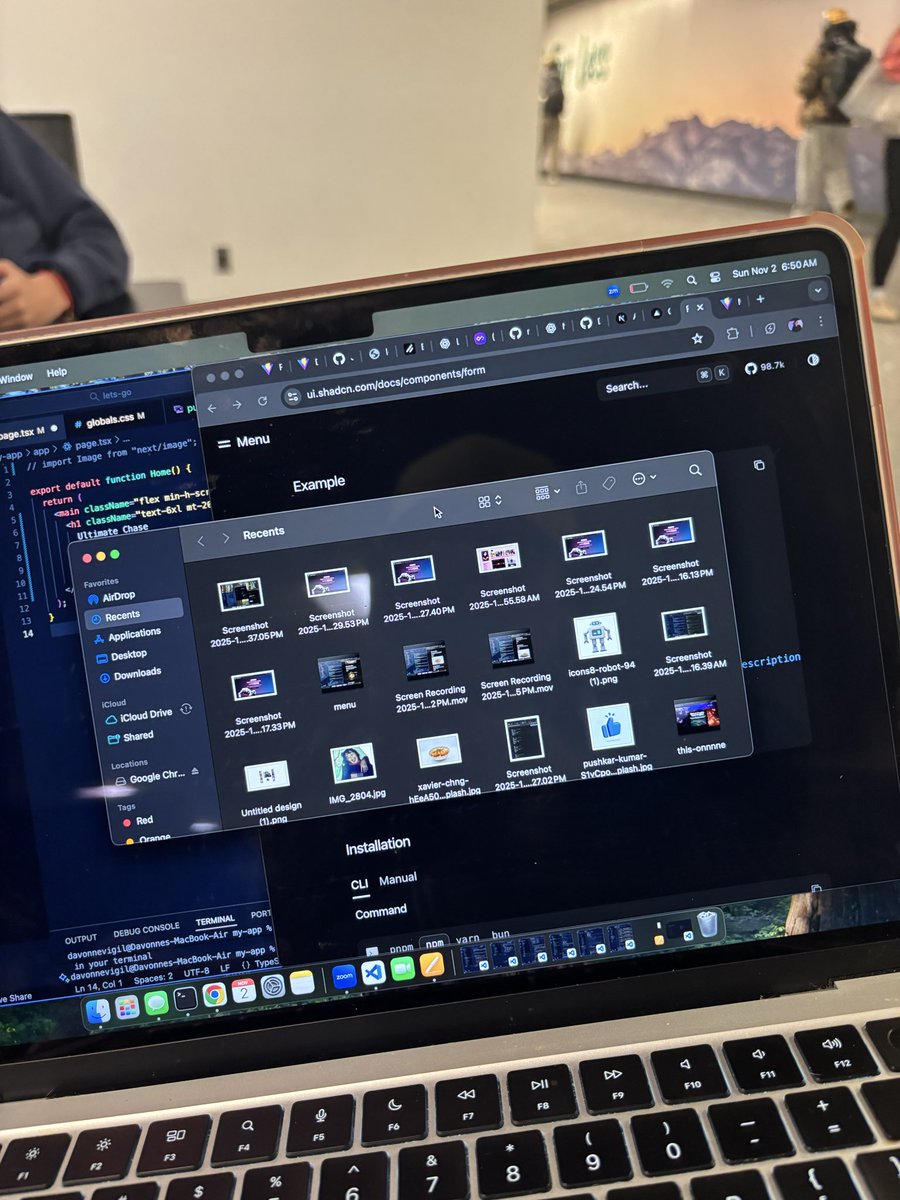 Davonne007's tweet image. Day ? of #100daysOfCode ✈️

Purge. Deleting files while I wait for my flight. Took a little break while I was in Denver. 

What’s next tho ?! Totally had to pivot and getting into Next.js ⚡️

It’s coding time ..!