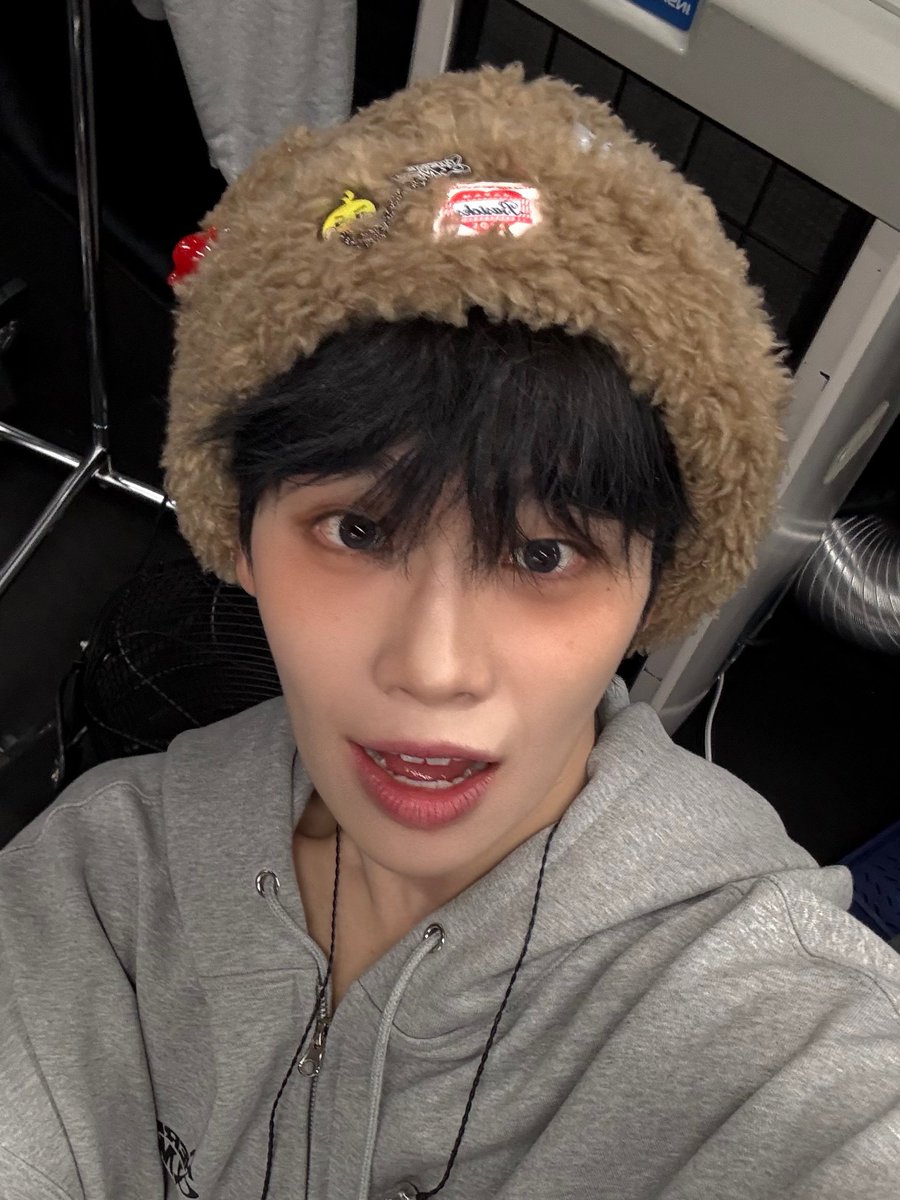 duckpuppytext's tweet image. 251102 🐥📸 11:33PM JST