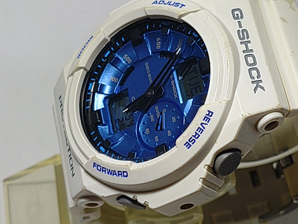 GshockTkhs's tweet photo. CASIO G-SHOCK GA-150MF white blue Metallic Dial Series https://t.co/6dcSXxp29U #CASIOGA150MF #MetallicDial #wintergift