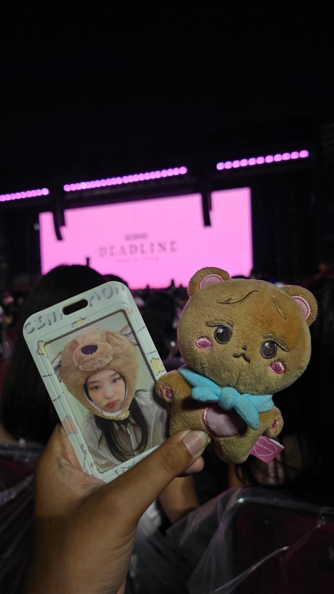 zulrubyjane's tweet image. Thankyou @BLACKPINK for amazing night 🥺🫶🏻

BLACKPINK DEADLINE JAKARTA
#DEADLINE_IN_JAKARTA
#BLACKPINK_DEADLINE