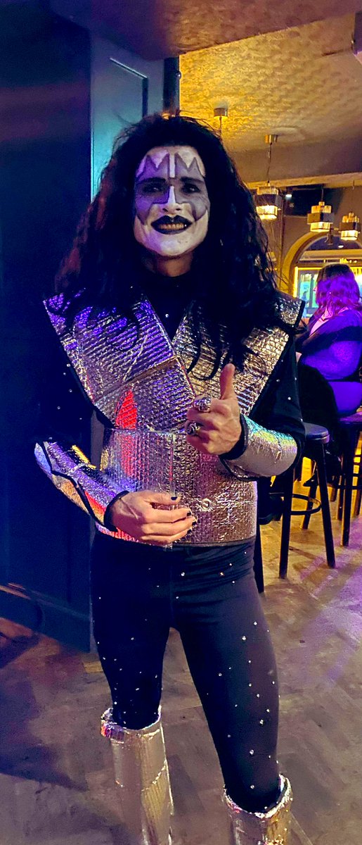 Had to be done…..In tribute to one of my absolute favs of all time……. #spaceman #Ace #kiss #acefrehley #Halloween  #Halloween2025