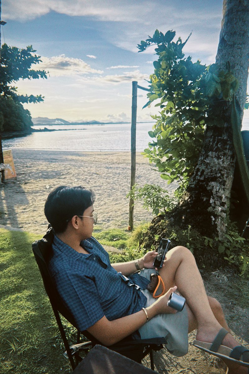 _mikeignacio's tweet image. The calm before the storm…