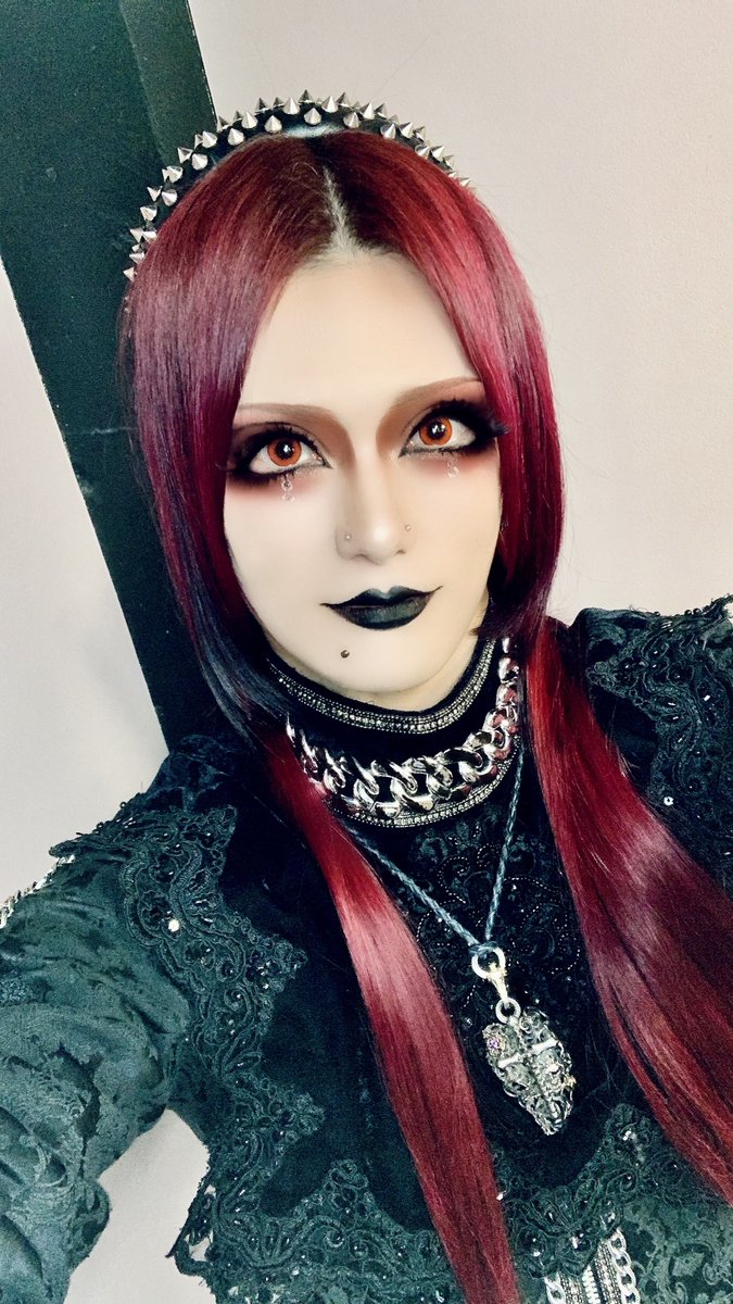 Ruiza BAND夏からのワンマンシリーズ、ラストの神戸PADOMAでした
ルイザさんの地元凱旋！ステキな会場！

集まってくれた子達ありがとう！！爆裂楽しかった！！

イベントツアーなどライブを重ねてバンドとしての強固さや厚みを増しつつ