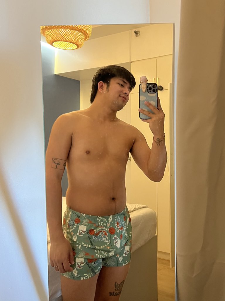 brencrumbs's tweet image. 👀