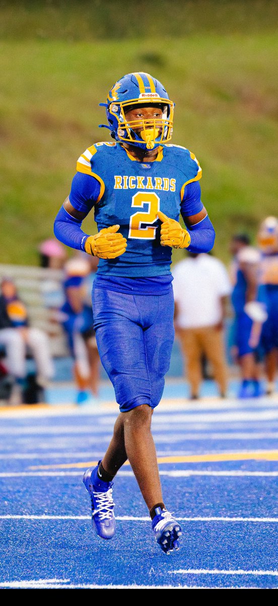 TylerWalkerJr1's tweet image. BLESSED  TO SEE 17 HAPPY BIRTHDAY TO ME  Island 🏝️ Boy  Walker Jr Solid @CoachUno1 @CoachColtonKorn @CoachParkerCCU @SchillerWilson @Lee_Wilbanks @CoachCParrott @CoachChiTUFF @Kalyn_Rob @RyanBartow @RodCoaching @lino_lupinetti @coach_cope @_TLantz @adamgorney @CoachCBell26