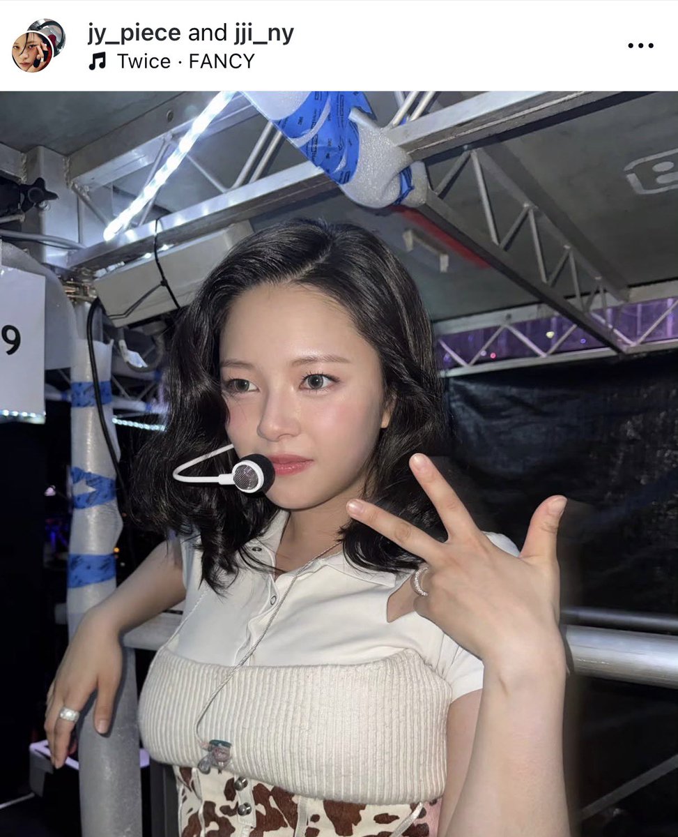 juiceyeon's tweet image. imagine being so iconic u use FANCY for your birthday post cause of your “birthday” line in your own song that people use to announce it’s their birthday