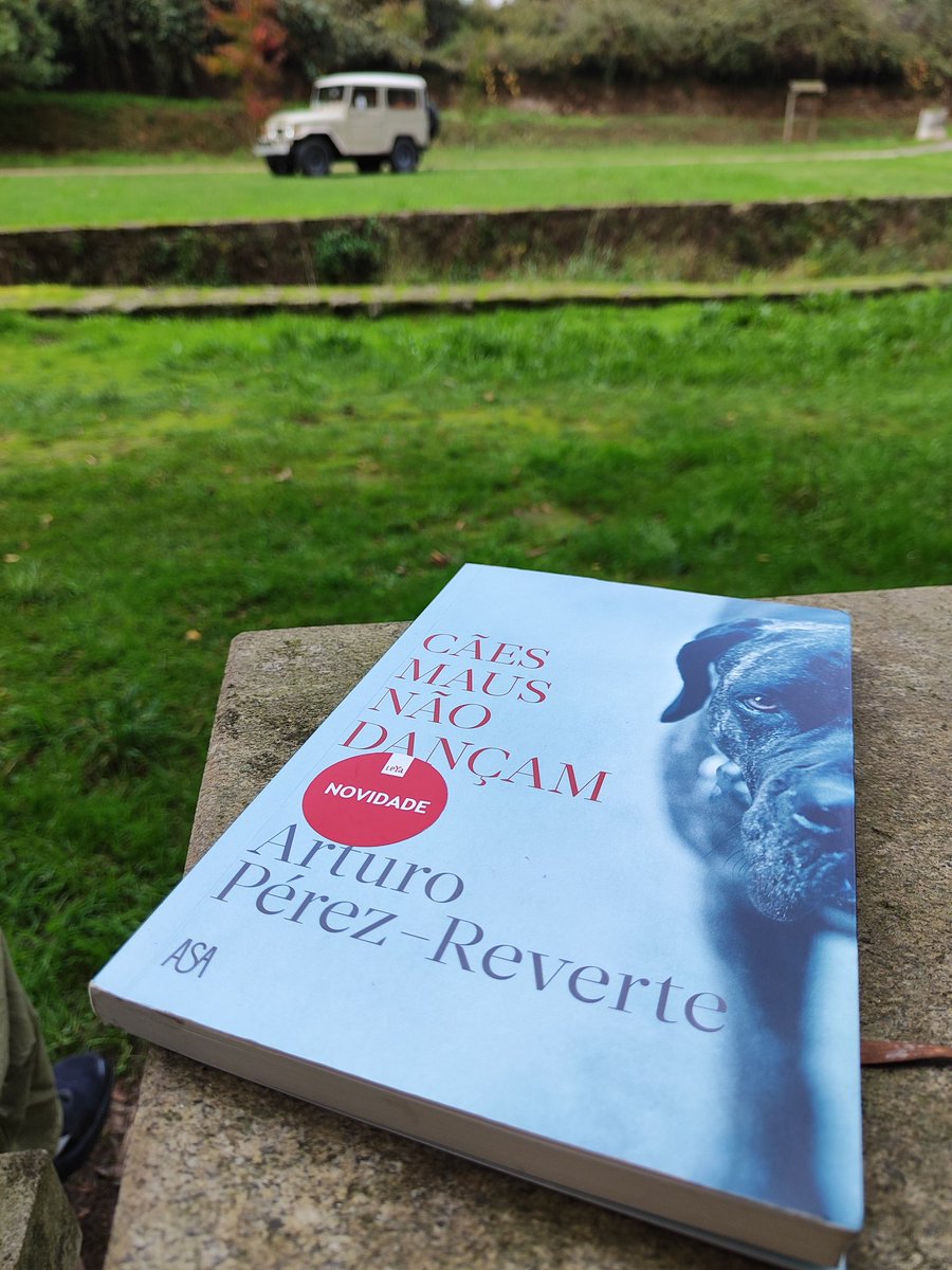 <a href="/perezreverte/">Arturo Pérez-Reverte</a> ... éramos...