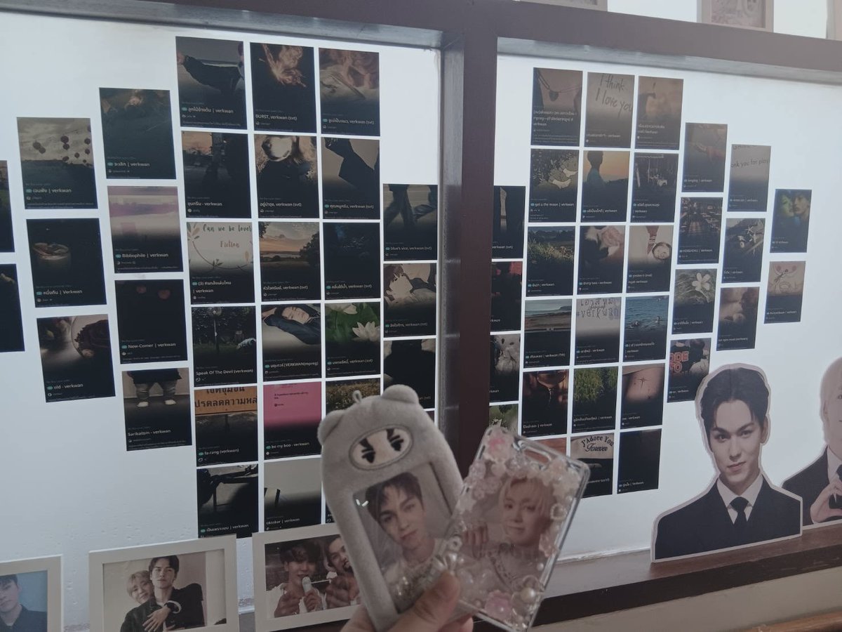 Day 1&amp;2 completed 🤍

ขอบคุณคุณหมิวและทีมงานที่จัดเฟ่นี้ขึ้นมานะคะ บรรยากาศและการตกแต่งฟินมาก เหมือนอยู่ในงานแต่งจริง ๆ เลยค่ะ 🤍 (สร้อย V S สวยมากคั้บ! 🥹) ขอบคุณเวอร์กวานชิปเปอร์ที่มากันนะคะ 🙌🏻 ไม่คิดว่าจะแจกกอว. 48 ชุดหมด ฮือ เฟ่ที่ฟินที่สุด ㅜㅡㅜ🫶🏻

 #WhiteHeartWDforVerkwan