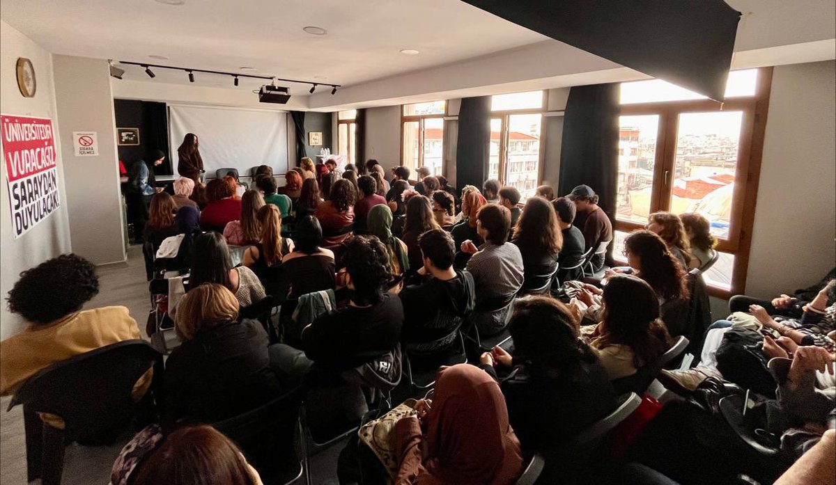 📢Üniversite kimin?

Üniversitelerin neden baskı altında olduğunu, bu baskı düzeninin nasıl inşa edildiğini kendi sesimizle anlatıyoruz.

YÖK’ün 44. yılında, dönemin tanıklarıyla birlikte geçmişin izlerini bugünün kampüslerinde arıyoruz.