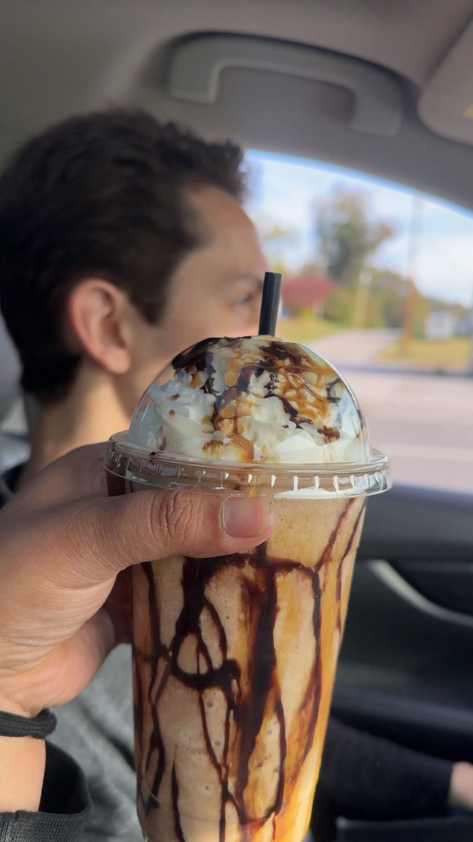 SamFlo16's tweet image. Pumpkin patch was amazing!!!