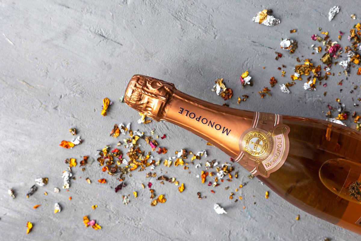 Monopole Champagne tweet media