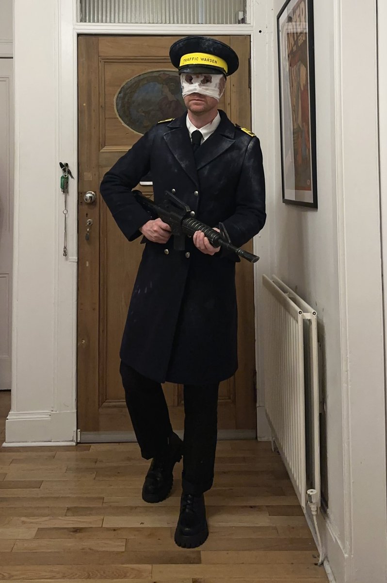 Halloween Threads — “Buggered if I’m gonna be shot by a traffic warden!”