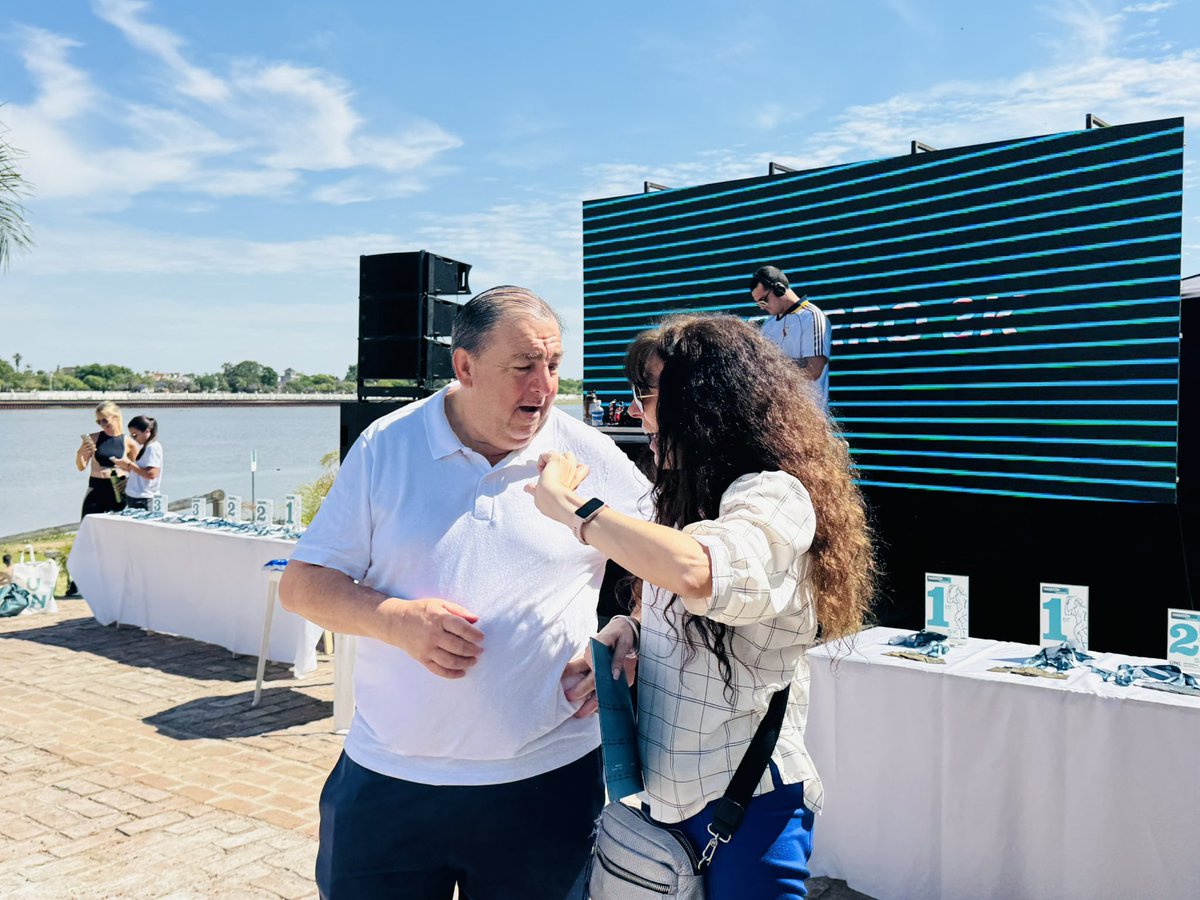 🏃‍♂️ Acompañamos la Maratón UNL
Una jornada llena de energía, deporte y encuentro en la costanera santafesina 🌞💪
¡Felicitaciones a todos los participantes! 👏🎽
#MaratónUNL #DeporteYCiudad #CostaneraSantafesina