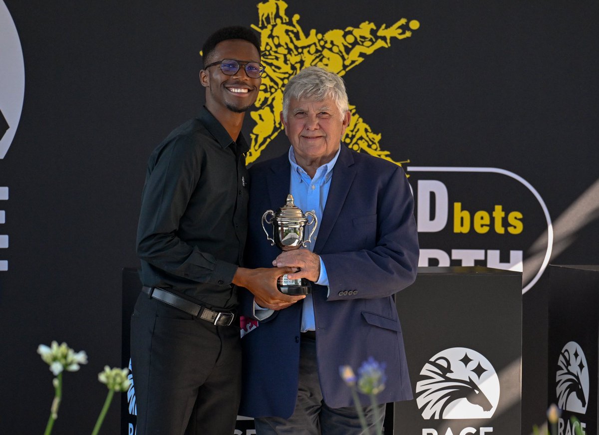 VAPOUR TRAIL won the Cape Classic Gr 3 in style under Richard Fourie.

Will VAPOUR TRAIL be chasing the RCS Big Cap, run in April 2026 at Hollywoodbets Greyville?

T - Vaughan Marshall
J - Richard Fourie
O - Mr R M Sewgoolam
V - Drakenstein Stud
PP - 250 000
B - Hayfield Pty Ltd