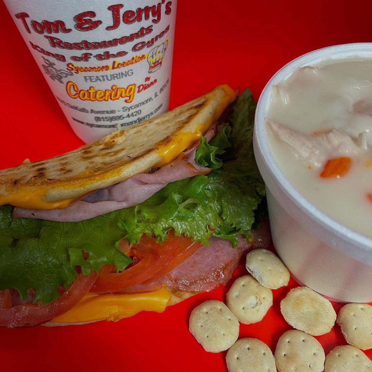 You might be second guessing the actual time all day today, but you don’t have to second guess what to eat! 𝘼𝙇𝙇 𝘿𝘼𝙔 𝘿𝙀𝙇𝙄𝙑𝙀𝙍𝙔!