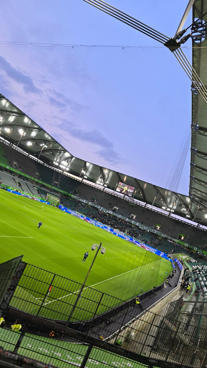 J0onasch's tweet photo. Sieht scheiße aus 😴
#WOBTSG https://t.co/qUmPcyl0Ln