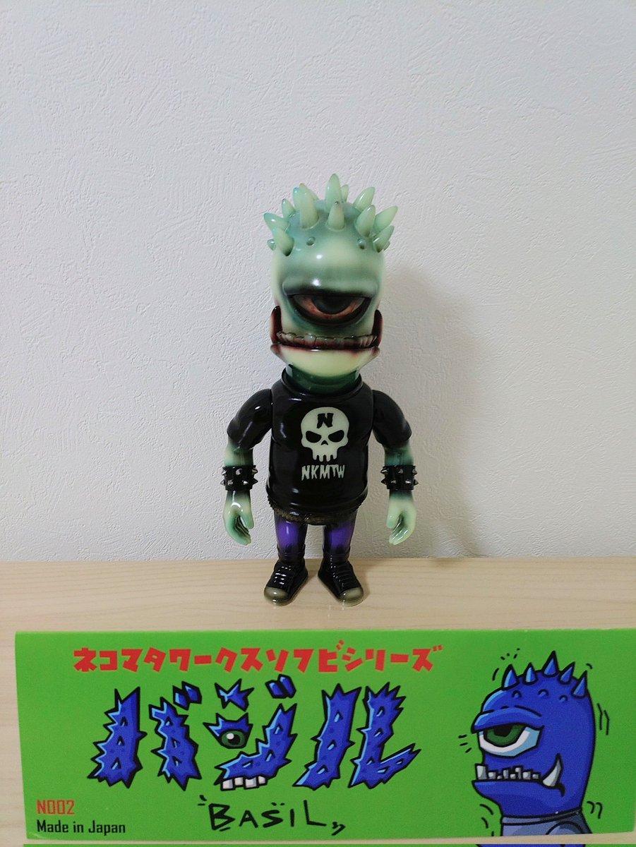 nekomata works ネコマタワークス バジル ソフビ 蓄光 NEKOMATA WORKS バジル 墓場の画廊 ネコマタマークス 蓄光 - メルカリ
