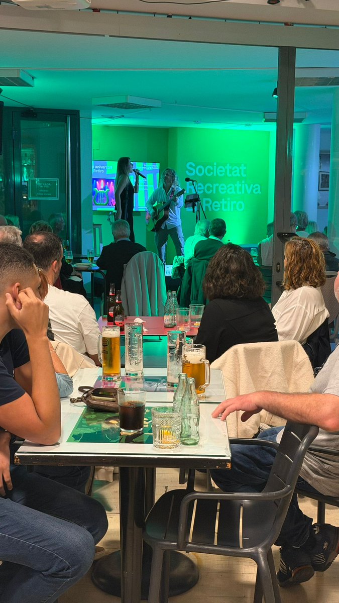 Societat Recreativa El Retiro tweet media