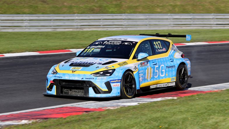 Adam Shepherd crowned #TCRUK champion as Callum Newsham wins Brands finale: bit.ly/4qFqVla