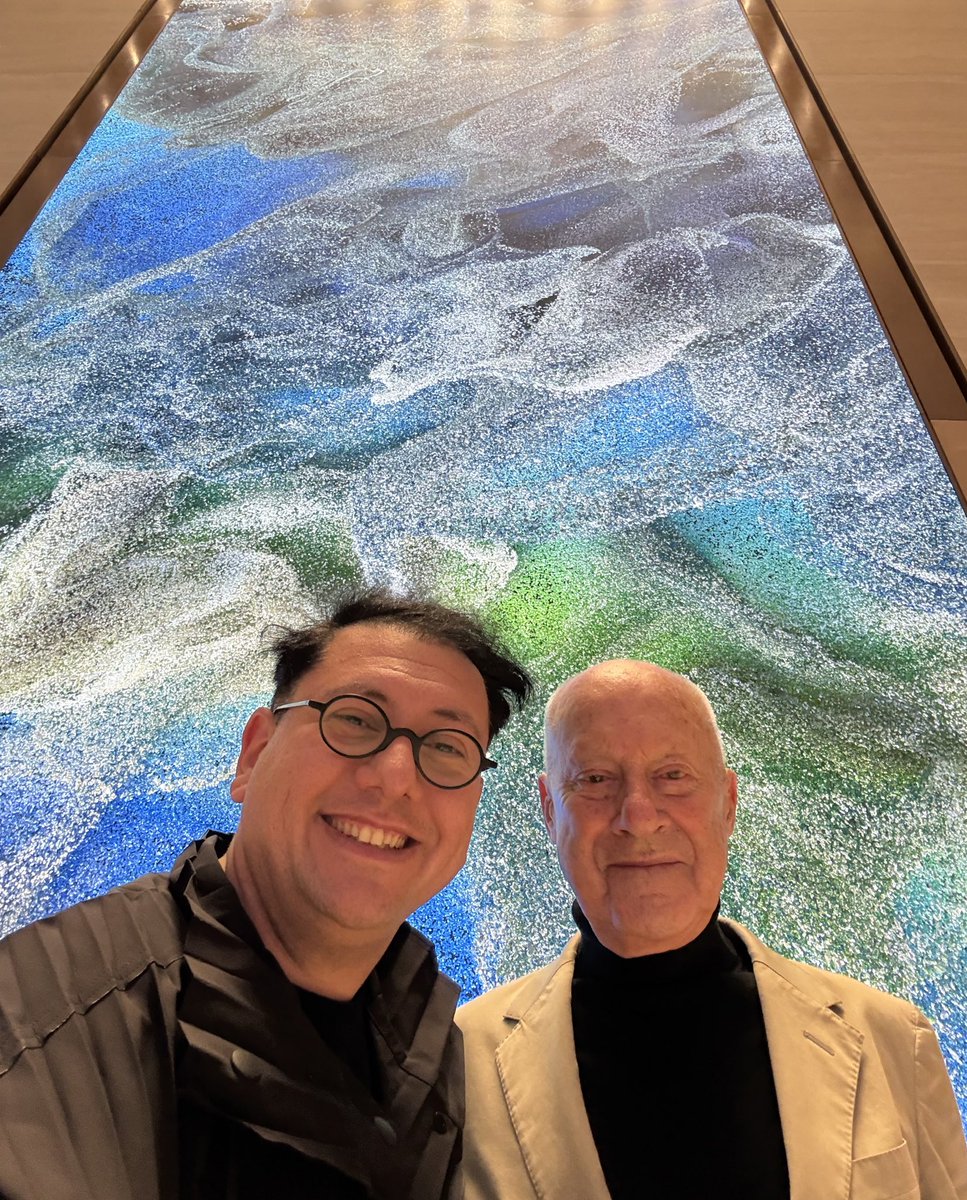 Refik Anadol tweet media