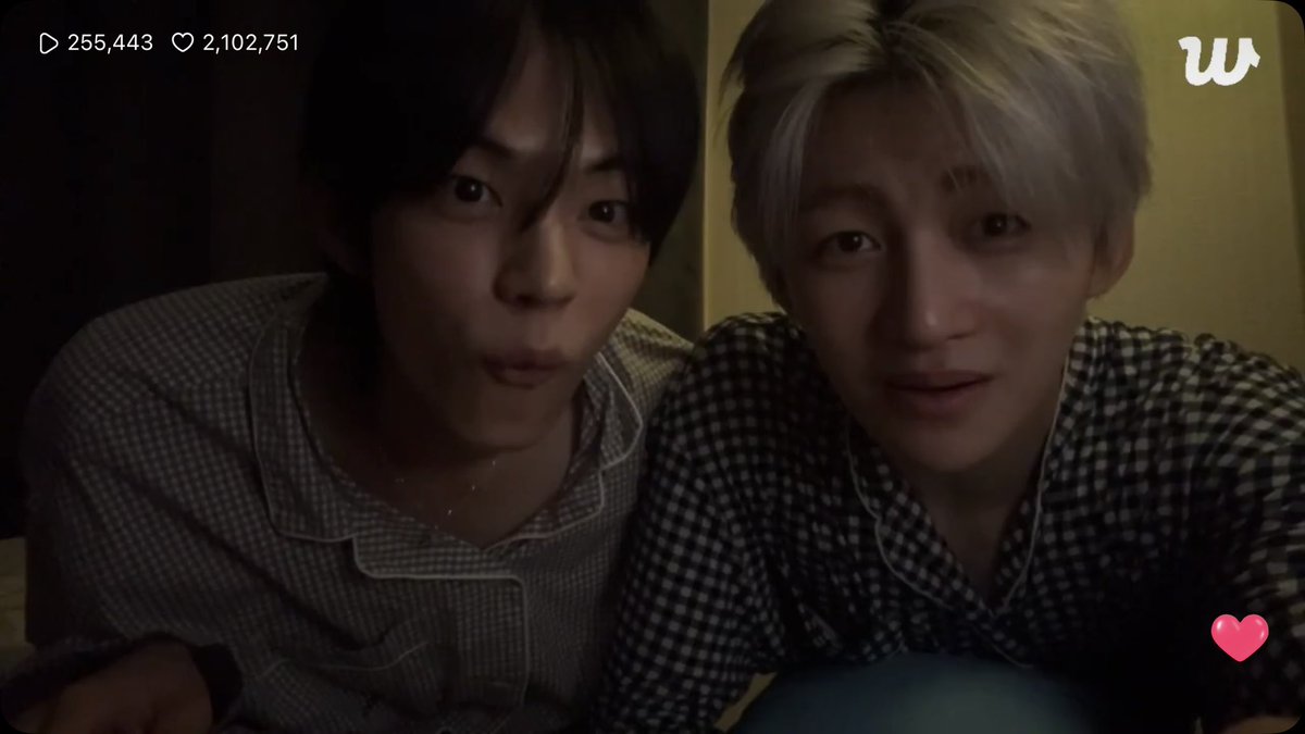 1zihoon's tweet photo. 아 훈훈즈 너무 귀여워.. https://t.co/PCn1vP0fAW