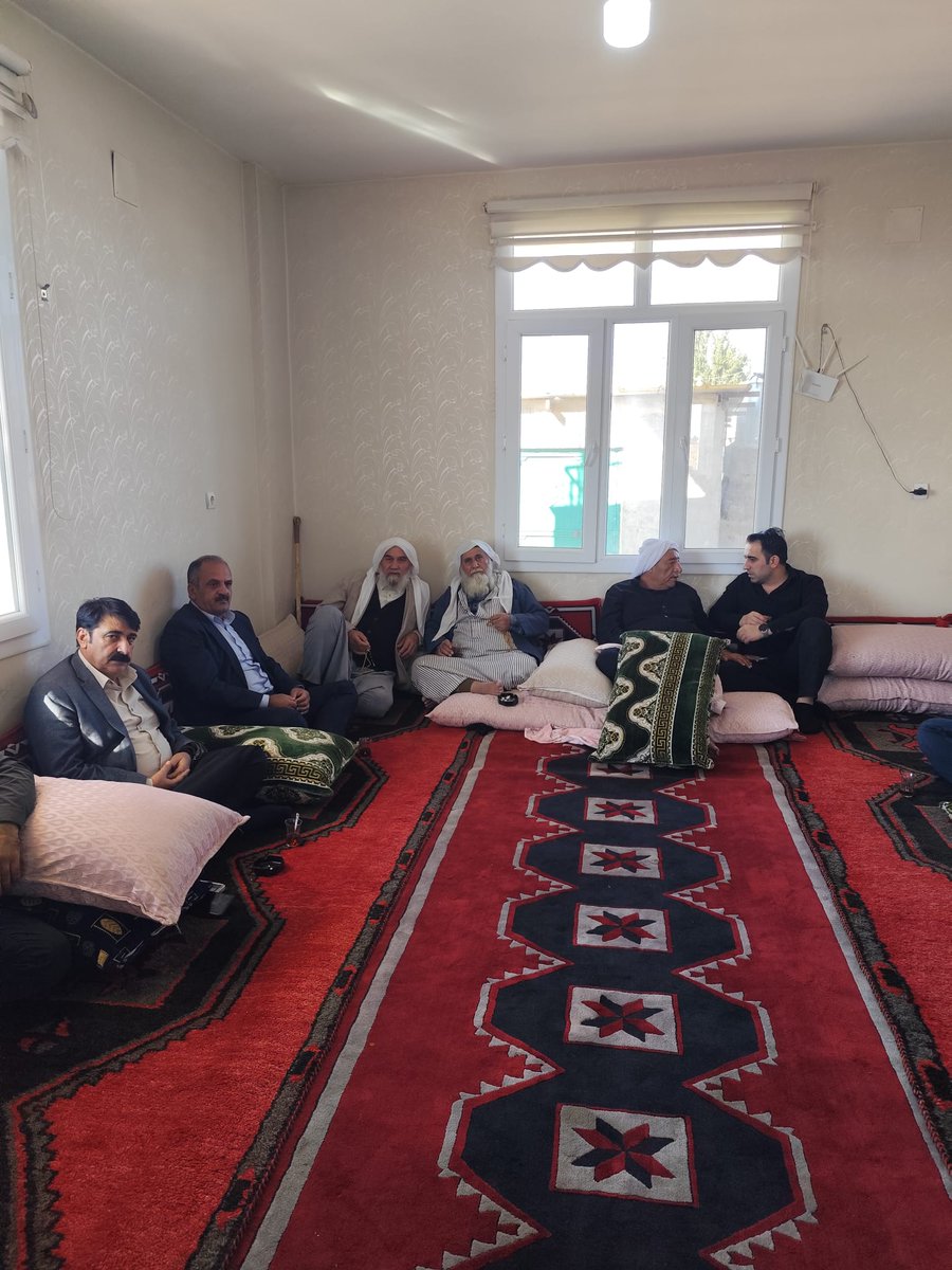 Değerli akrabamız Hac Salih Gümüşkana misafir olduk. misafirperverliği için kendilerine teşekkür ederim.
Allah sağlık ve huzur versin.