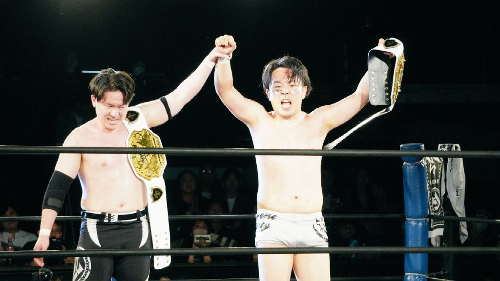 sarcomere_tana's tweet photo. 新宿FACE大会、ご観戦いただきありがとうございました。
学プロ未経験の自分を受け入れ、
育ててくれたCWPの度量の大きさには感謝してもしきれません。
「プロレスを好きになった」
と言ってくれた友人がいました。
実はそれが一番嬉しかったです。
プロレスって最高ですよね。
#CWParty
#CWPFACE https://t.co/A9qZboEiZt