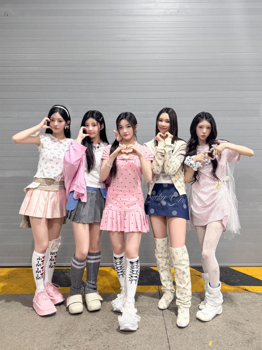 illitupdates's tweet photo. 🚨 | #ILLIT will sing the Opening Theme TV Anime 'Tis Time for “Torture,” Princess Season 2'

#아일릿 @ILLIT_official @ILLIT_twt https://t.co/UKPs912RxL
