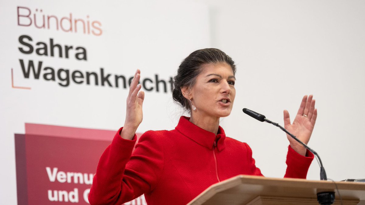 fcbmike1900's tweet photo. Von Zeit zu Zeit muss unsere #Demokratie auch durch #undemokratische Mittel #verteidigt werden!
@cducsubt @spdbt @GrueneBundestag @fdp
#AfDScheinDemokraten @AfDimBundestag
#BSWScheinDemokraten @bsw_bt
#DieLinkeSEDNachfolger @dieLinke #StasiPartei #SEDPartei https://t.co/0eXMKDrPzC