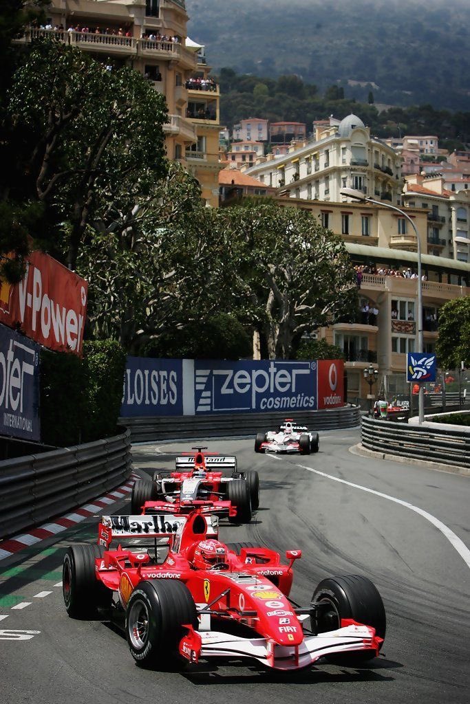 _MSchumacher's tweet image. Montecarlo moment 

#KeepFightingMichael