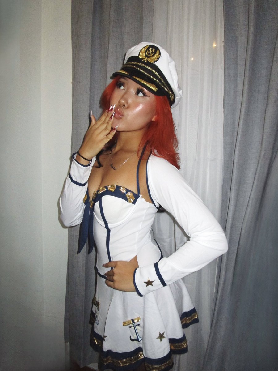 kisses from your captain ⚓️💋