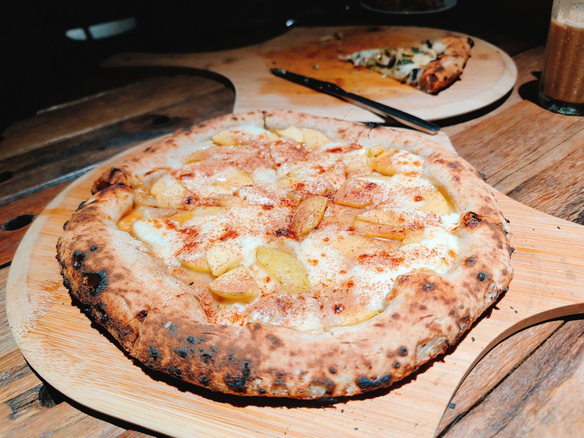 𝑪𝒊𝒏𝒅𝒚 𝑳. tweet media