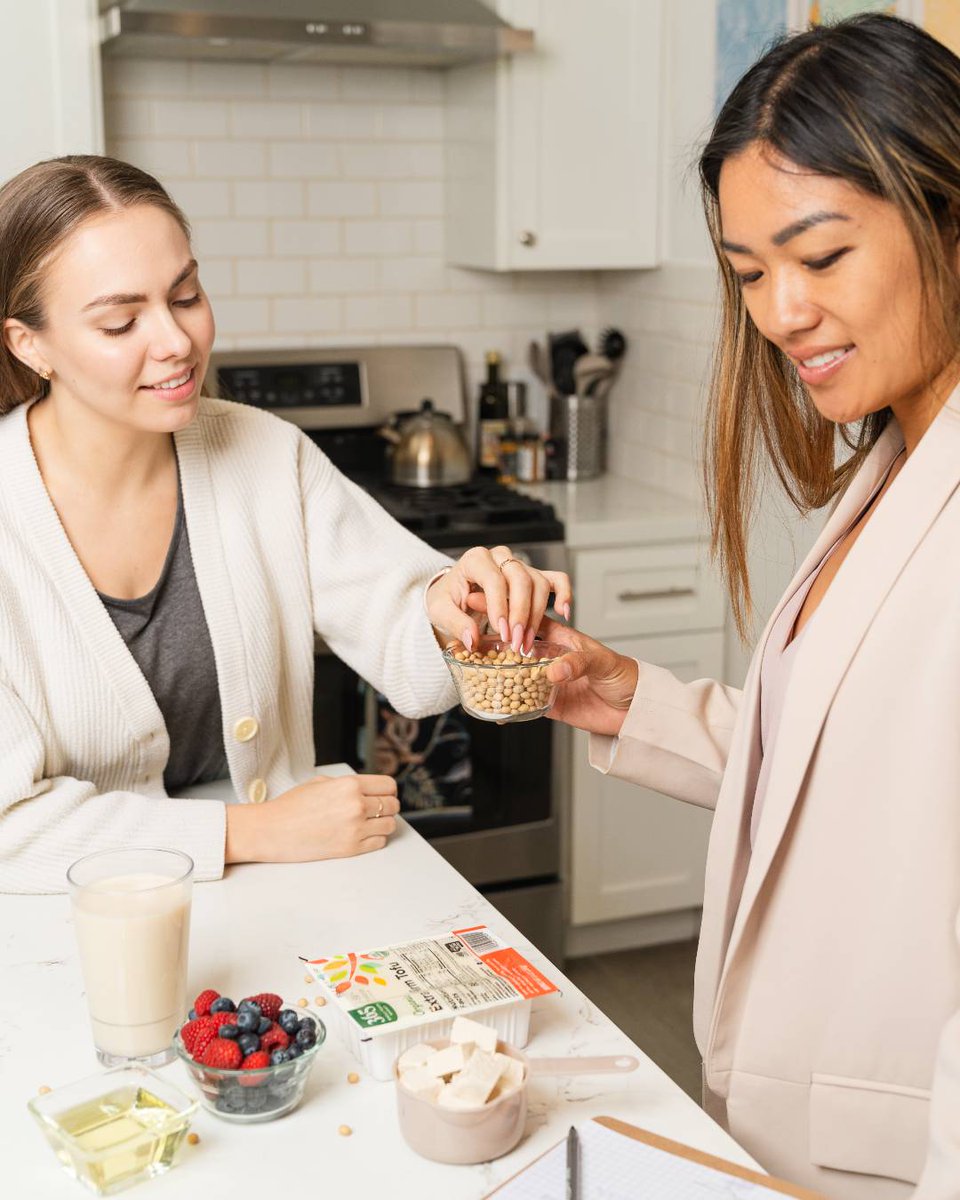 Are you a healthcare professional?🩺👩‍⚕️
Soy Connection is your trusted source for soy research, educational materials, and practical patient resources, &amp; it’s specifically designed for health professionals.
🔍 Explore resources: soyconnection.com/health-profess…
#SoyConnection #USSoy #soy