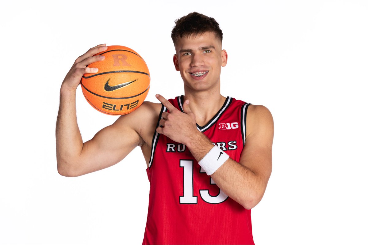 harun13____'s tweet image. #year1 #letsgetit