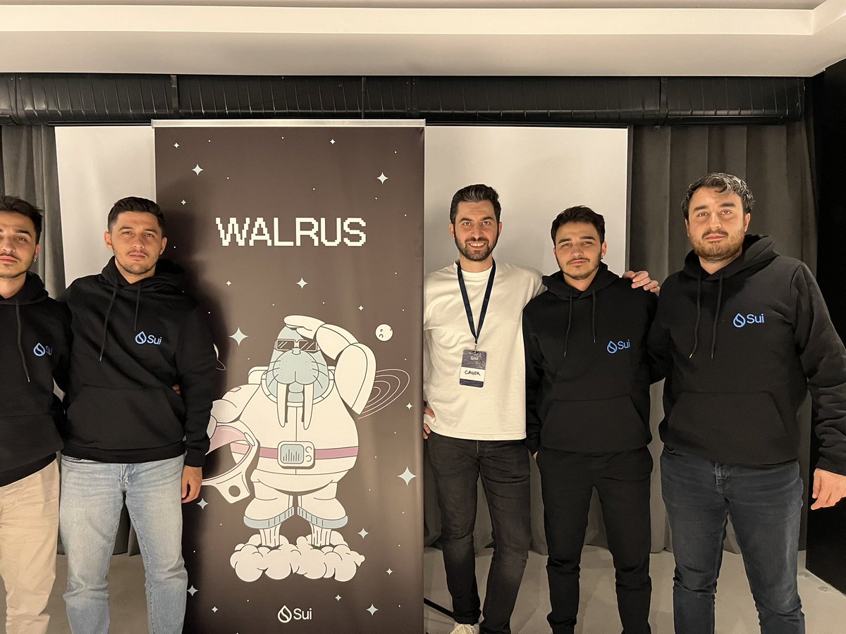 OverBlock_'s tweet image. Ekibimizden bir hackathon başarısı daha!

 @SuiNetwork  Türkiye Bootcamp’in ilk mezunlarından olup ardından düzenlenen Sui Bootcamp Hackathon’da 2. olduk.🎉

Gelecek başarılar için takipte kalın. 
@SuiTRCommunity