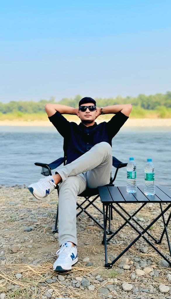 rameshkumarbais's tweet image. त्याग का अभ्यास करो,
 मोह का असर खत्म हो जाएगा..!!