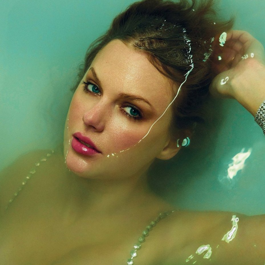 AcervoCharts's tweet image. EITA! SZA curtiu um novo vídeo alfinetando Taylor Swift. 👀