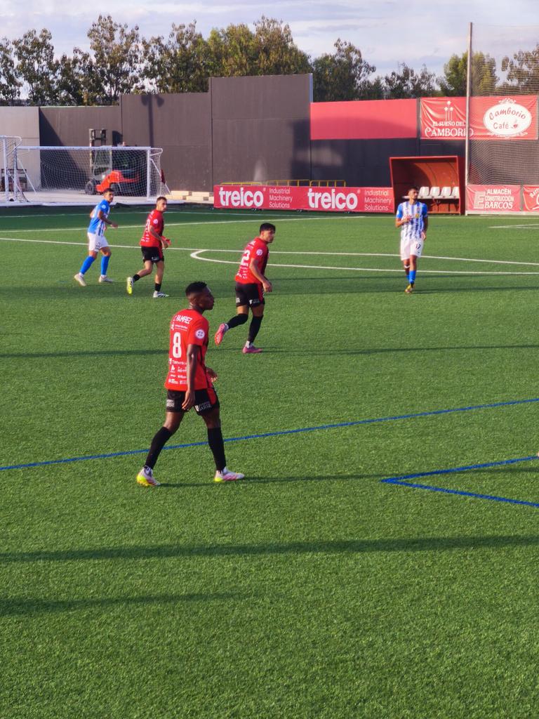 Tarde de fútb⚽l en 
Puente Genil📝!! 
*🇪🇦 <a href="/2Rfef/">2 RFEF</a>  Grupo IV*
🔴⚫ @SarlemPG
⚪🔵 <a href="/aguilas_fc/">Águilas F.C.</a>
📅 Domingo 2 de Noviembre 
⏰ 17:00 
🏟️ Estadio Manuel Polinario