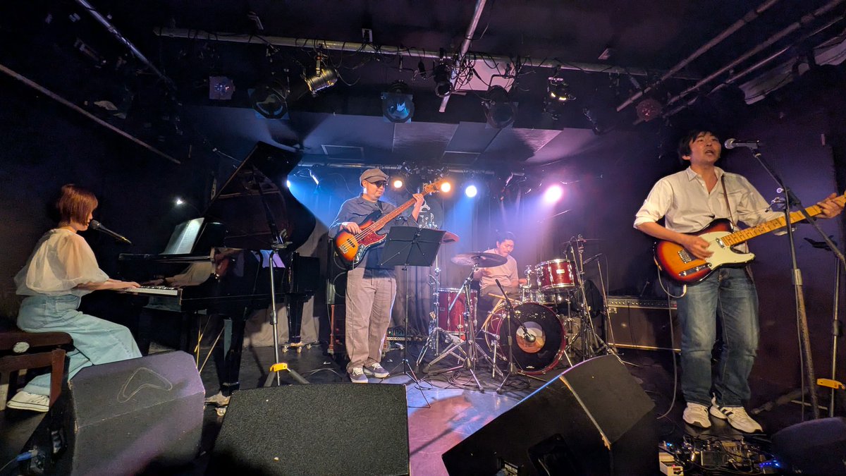 Re_Aloha_Kazuma's tweet image. フルバンドMoon Notes🌝
熱い想いを胸にその奏でる音はまた一歩進化する🚀✨
お疲れ様‼️また次回も楽しみにしてるぜベイベー🥸🌺🤙
#MoonNotes 
#真昼の月夜の太陽