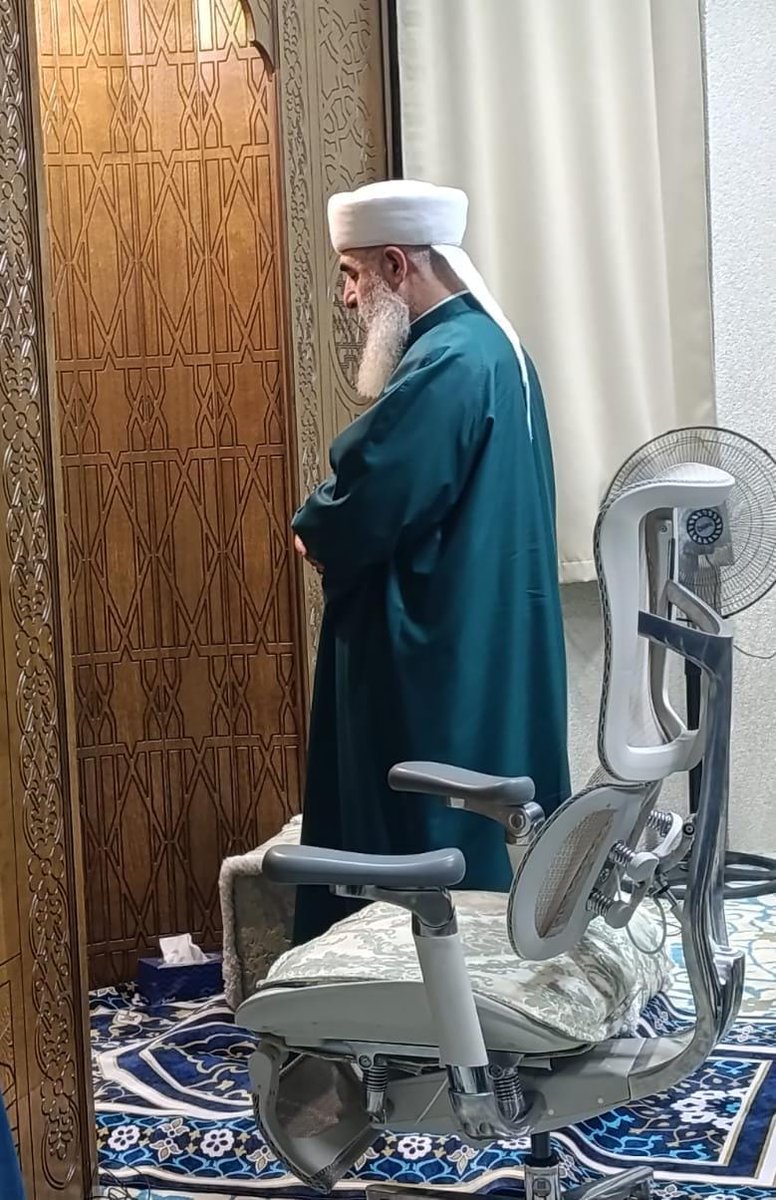 Duruşu"ا" maşallah,
Mütevazi barekallah