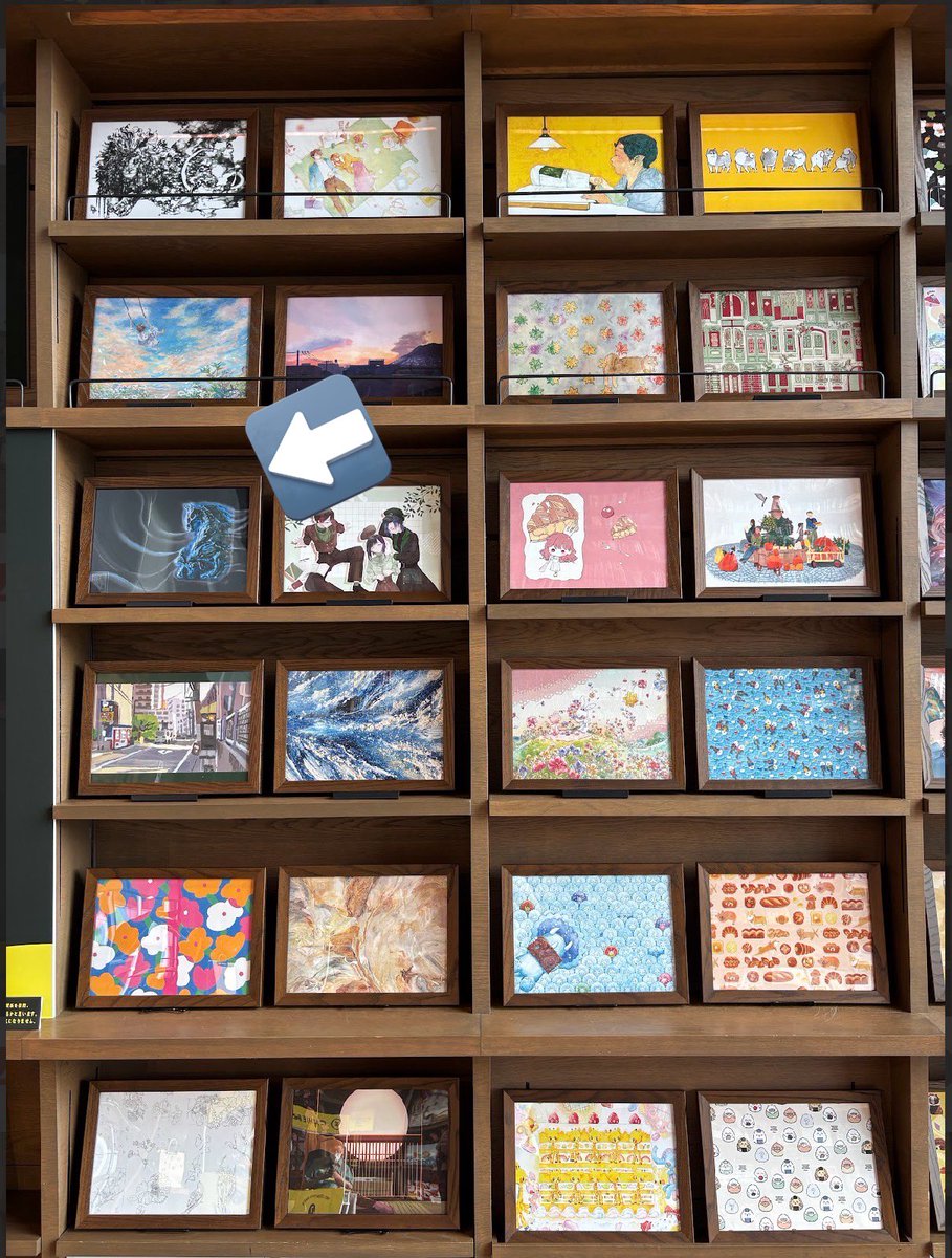 hannaof87's tweet image. 素敵な会場風景です。今回のブックカバーは半立体の原画とデジタルを組み合わせたものです。
闇の中を駆ける馬、狼と兎。生きる役割はそれぞれ、でも闇の中を一生懸命駆ける姿は等しくたくましい。
通販は↓(つづく)
#つくしのブックカバー展