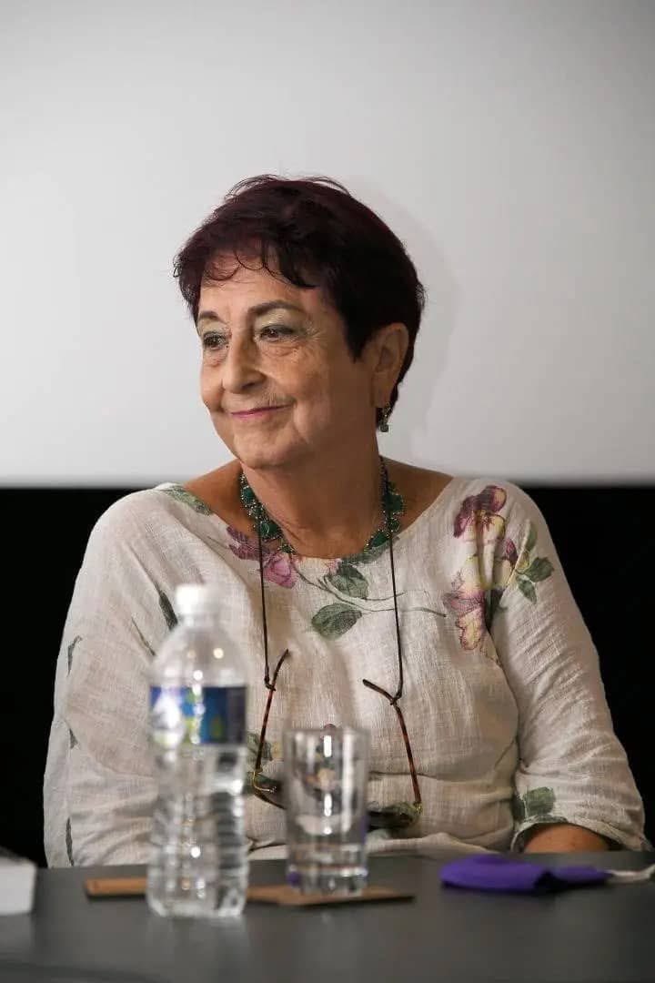 En la madrugada de hoy, 2 de Noviembre, falleció la Dra.  María Teresa Cornide, académica de mérito.  La <a href="/ciencias_cuba/">Academia de Ciencias de Cuba</a>, lamenta su pérdida física. Invest y Prof Titular. Orden Carlos J Finlay. Incansable revolucionaria y eminente científica. EPD!!! <a href="/PresidenciaAca1/">@Presidencia_Academia_de_Ciencias</a>