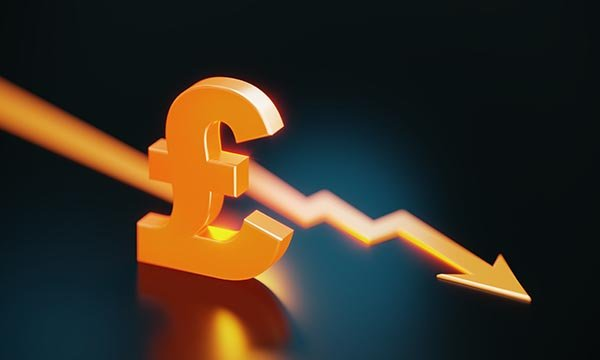 NHS nurse pay 2026-27: ministers plan award of no more than 2.5%

Unions condemn ministers’ admission they are budgeting for below-inflation pay increase for Agenda for Change staff, calling NHS pay review system an insult.

rcni.com/nursing-standa…